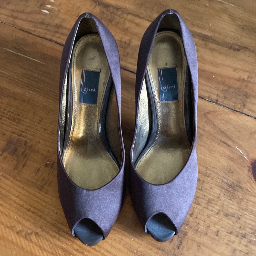 Glint Chocolate brown heels